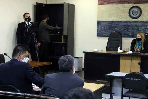 Fiscalía pide que se confirme la imputación de Efraín Alegre - Judiciales.net