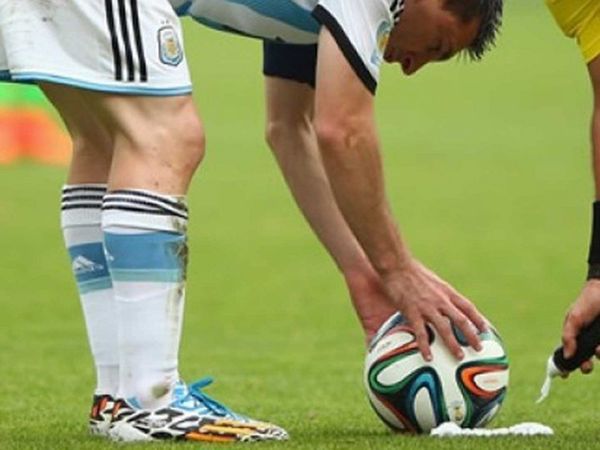 Desestimadas demandas contra FIFA por uso de espray