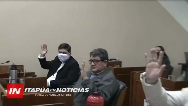 CONCEJALES PRESENTAN SOLICITUD DE INTERVENCIÓN A LA MUNICIPALIDAD DE ENCARNACIÓN.