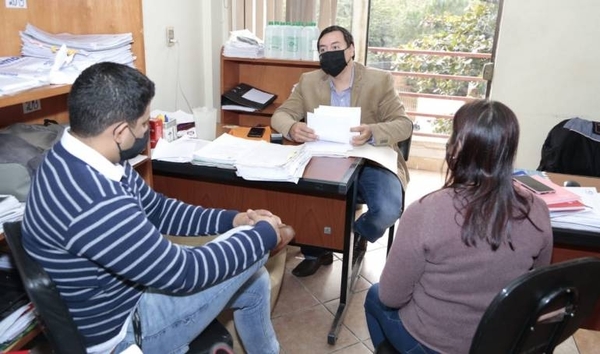 HOY / Aglomeración en "La Pachanga": Fiscalía imputa a encargados del bar por violar cuarentena