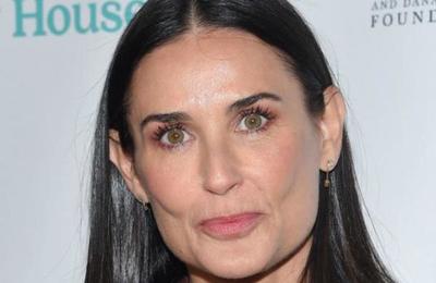 El extraño baño de Demi Moore que horrorizó a sus seguidores - SNT