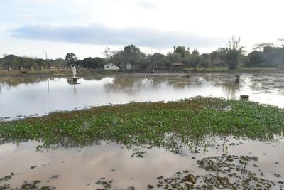 Intervienen obras en laguna de Santiago por no contar con documentaciones ambientales - Nacionales - ABC Color