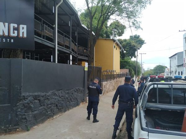 Imputan a concejal, dueño de “La Pachanga”, donde se aglomeraron 135 personas - Nacionales - ABC Color