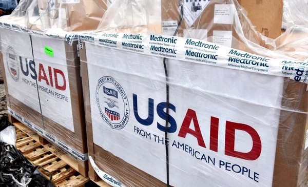 Arriba primera tanda de 50 respiradores donados por EEUU