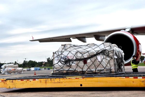 Paraguay recibe primera tanda de respiradores donados por Estados Unidos » Ñanduti
