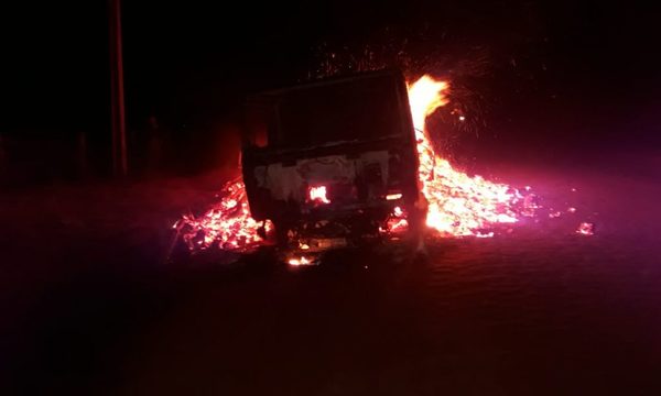 Camión se incendia en Itakyry
