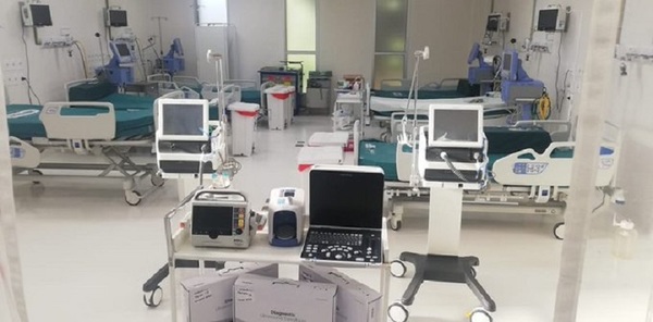 Habilitan más camas de Terapia Intensiva en Hospital San Pablo.