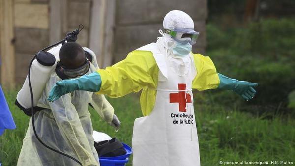 OMS: Veinte muertos y 49 casos por el ébola en el noroeste de la RD del Congo » Ñanduti