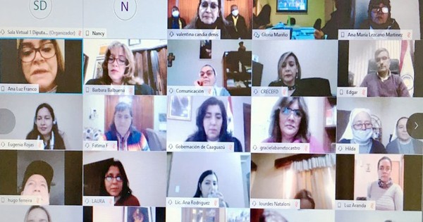 Reconocen a mujeres que trabajan en prevención y tratamiento de adicciones