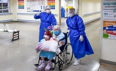 Mujer de 94 años supera el coronavirus