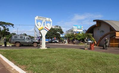 Comerciantes de PJC instalan toldos buscando trabajar comercialmente » Ñanduti