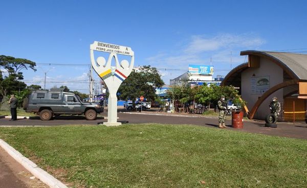 Comerciantes de PJC instalan toldos buscando trabajar comercialmente » Ñanduti