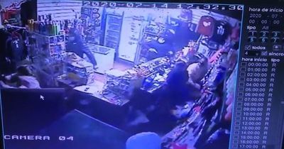Violento asalto en un comercio de San Antonio - Nacionales - ABC Color