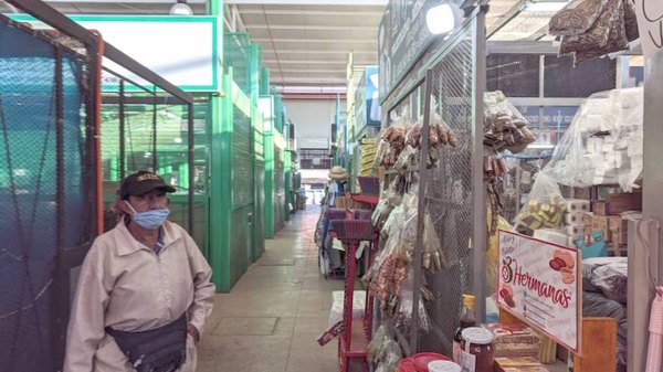 Vendedores del Abasto están ya apenas nomás | Crónica