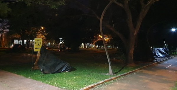 CDE: Indígenas, con hambre, salen de sus comunidades a pedir alimentos - ADN Paraguayo