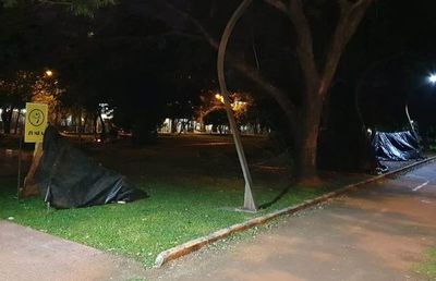 Indígenas llegan a CDE para exigir asistencia - ABC en el Este - ABC Color