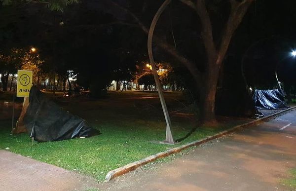 Indígenas llegan a CDE para exigir asistencia - ABC en el Este - ABC Color
