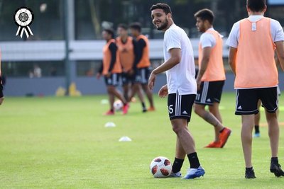 Olimpia prepara el debut de un nuevo goleador juvenil