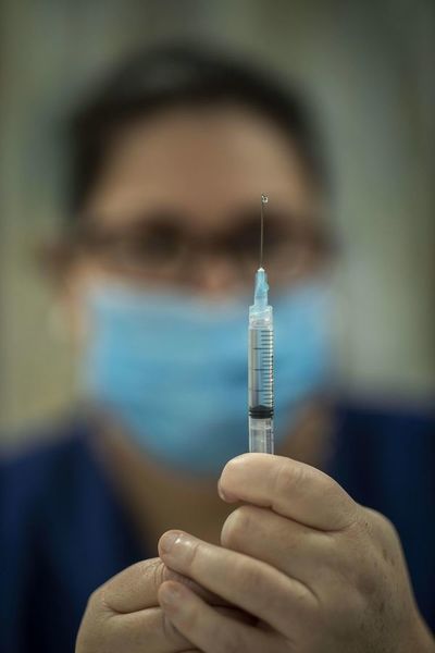 España dice que apoyará a América Latina para acceder a la vacuna contra el covid-19 - Mundo - ABC Color