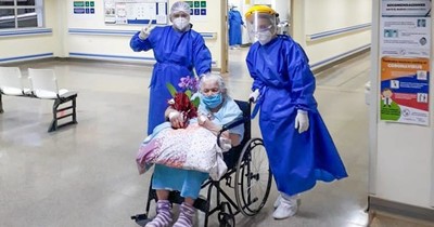 Familiares de abuelita de 94 años con COVID-19 califican de “llamativa” su pronta recuperación