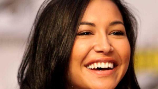 Productores de 'Glee' crearán un fondo universitario para el hijo de Naya Rivera - SNT
