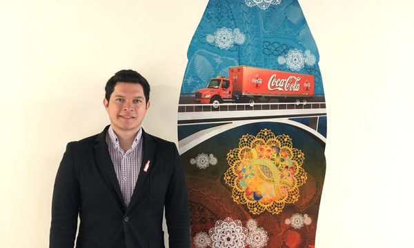 Coca-Cola: La felicidad de quedarse en casa