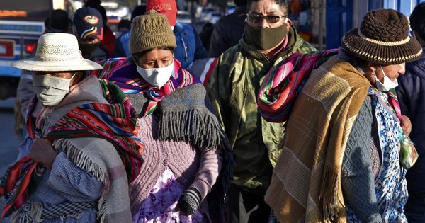 La Paz comienza cuatro días de encierro total para contener la pandemia