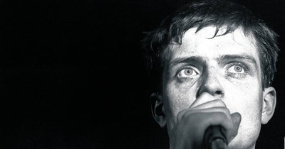 Ian Curtis: la corta pero intensa vida del cantante de Joy Division