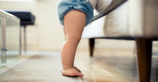Televisor cae sobre niño de 2 años y lo mata casi al instante
