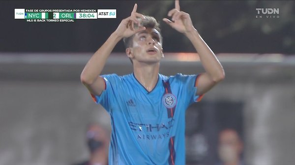 Con nuevo look, Medina clavó golazo en la MLS | Crónica