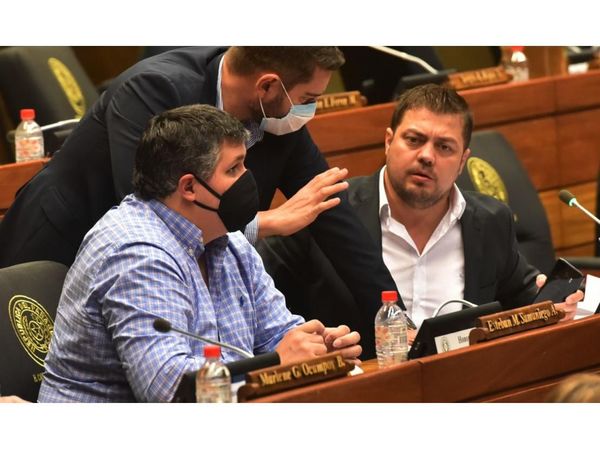 Samaniego dice que informe de la CGR contiene “errores”