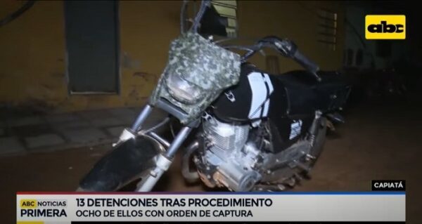 Detienen a 13 personas en control policial en el barrio Kennedy de Capiatá