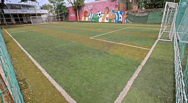 Canchas sintéticas reabrirán sus puertas, "económicamente ya estamos imputados", afirman dueños