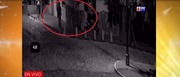 Cámaras captan brutal ataque a guardia de seguridad | Noticias Paraguay