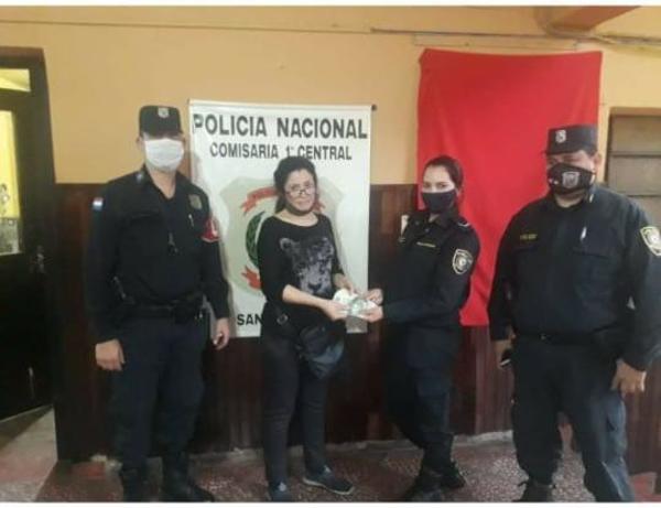 Comandante de la PN Felicitó a Oficial