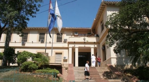 Investigan contrato de Salud por compra de teclado a G. 6 millones y mouse a G. 2 millones