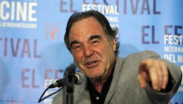 Oliver Stone contra la corrección política de Hollywood