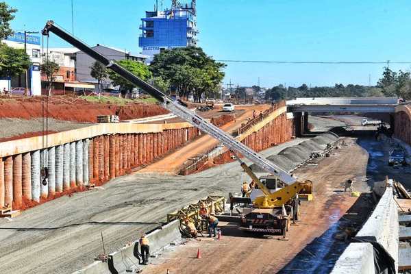 CDE: Multiviaducto del km 7 tiene un avance del 50 %, informan - ADN Paraguayo