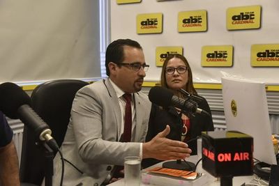 COVID-19: trabajadores que dieron positivo y guardaron cuarentena podrían acceder a subsidio por reposo - A La Gran 7-30 - ABC Color