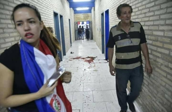 HOY / “Ni sabía lo que era”, dice activista sobre adulteración de la escena del crimen, pero luego se contradijo