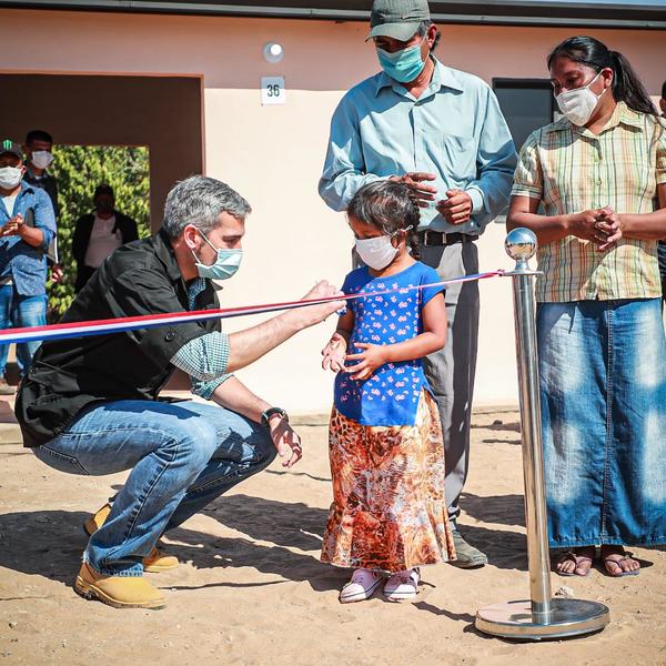 Gobierno busca saldar histórica deuda con indígenas y les entrega casi 300 casas en el Chaco - El Trueno