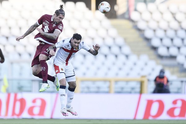 Con Sanabria de titular, Genoa fue goleado y sigue cerca de la zona roja