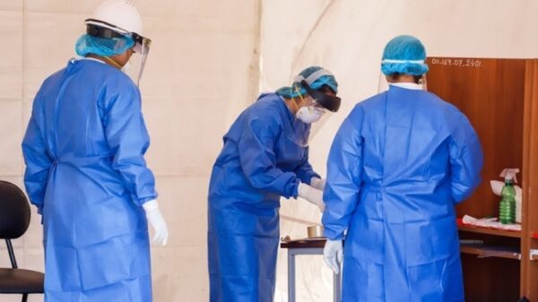 Gremio médico solicita más test y equipamientos a Salud