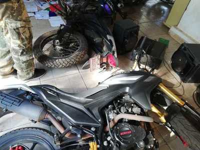 Tras enfrentamiento allanan dos viviendas en el barrio San Miguel - Noticde.com