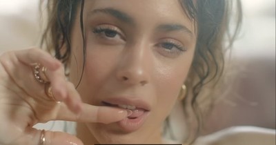 Tini lanzó “Ella dice” y su ex Yatra estrena hoy “No bailes sola” junto a Danna Paola