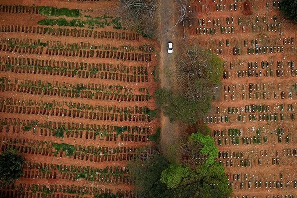 Brasil superó los dos millones de casos confirmados de Covid-19