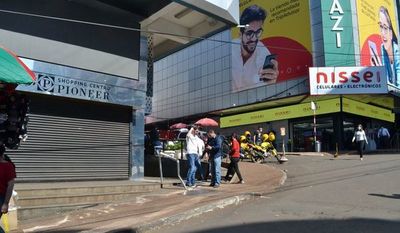 Para paliar crisis en CDE, Gobernador vuelca todas las esperanzas en subsidio Pytyvõ 2.0 - Nacionales - ABC Color