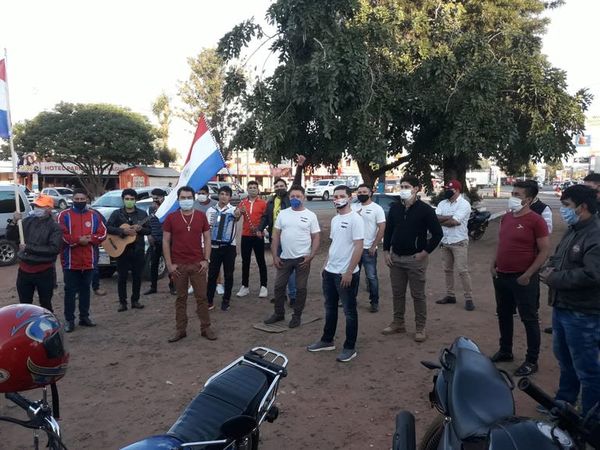 Músicos y dueños de discotecas piden auxilio al gobierno - Nacionales - ABC Color