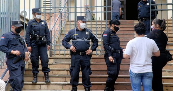 Ante aumento de delitos, Acevedo ordena que policías comisionados vuelvan a las calles