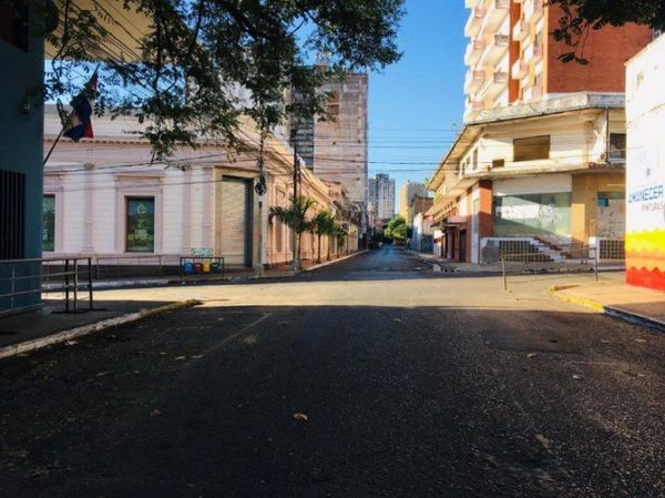 Clima fresco a cálido persiste este viernes